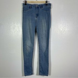 &Denim, Skinny Ankle Jeans Regular Waist. Size 28. Good used condition!